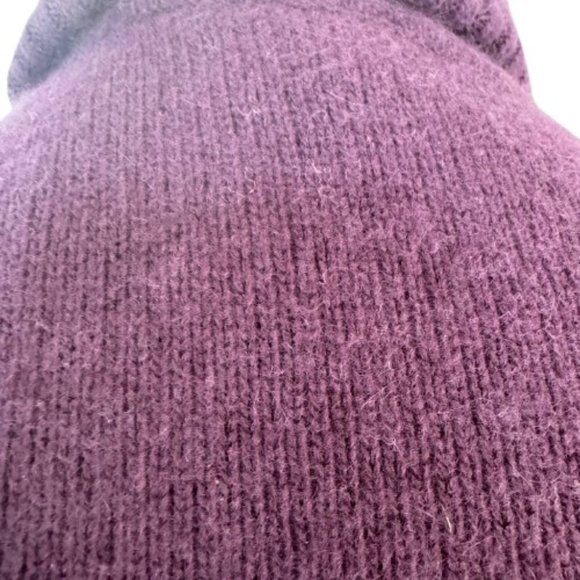 ❌SOLD❌ H&M Warm and Soft Turtleneck Sweater in Gorgeous Purple Color - Size 4 - Picture 3 of 5